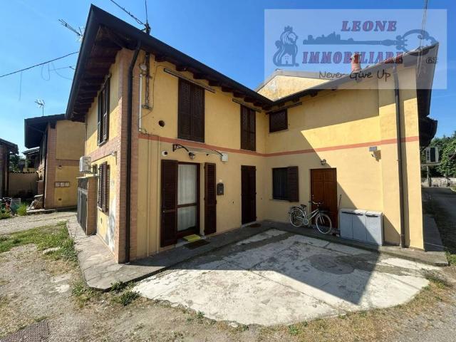Vendesi attico/mansarda a Magherno via Spadari, 79/a