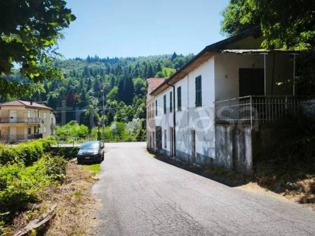 Vendesi appartamento a Murialdo
