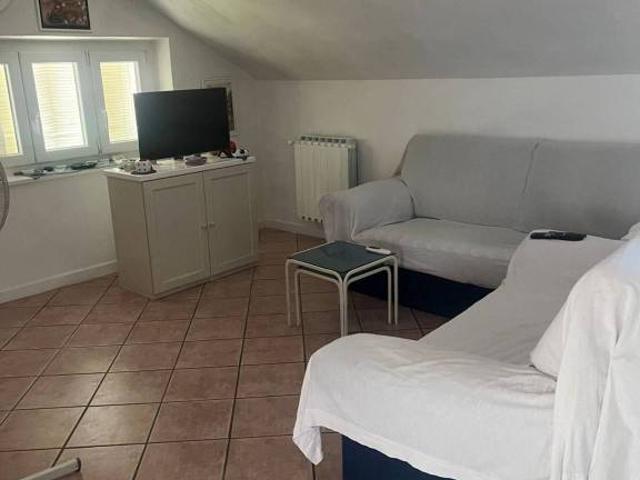 Vendesi appartamento a Magliano Alfieri