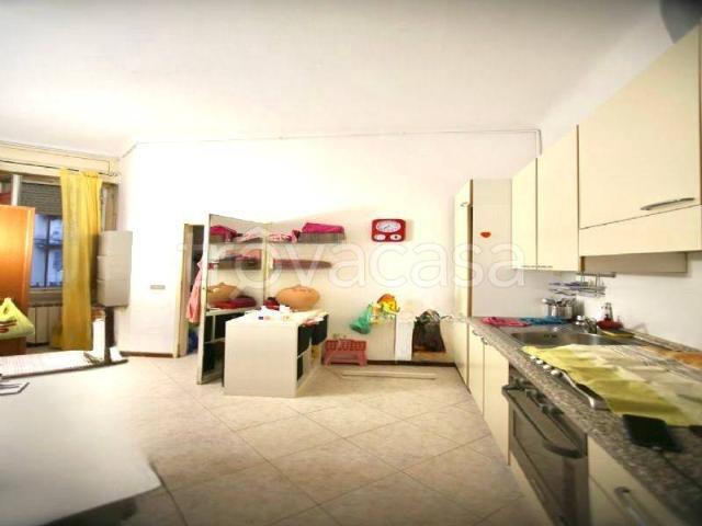 Vendesi appartamento a Milano viale Abruzzi, 64, Città Studi