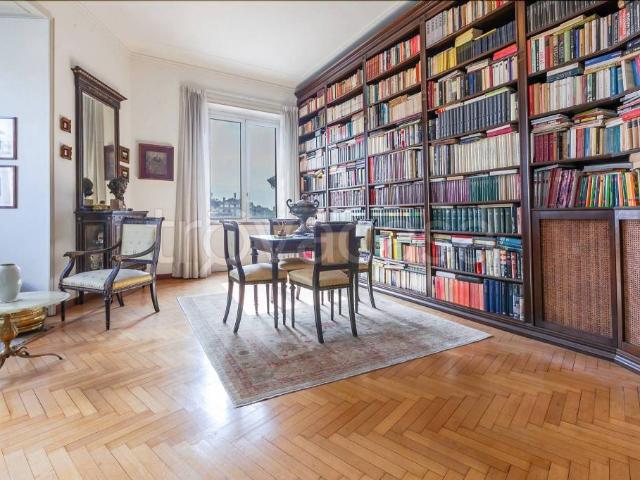 Vendesi appartamento a Milano, Buenos Aires