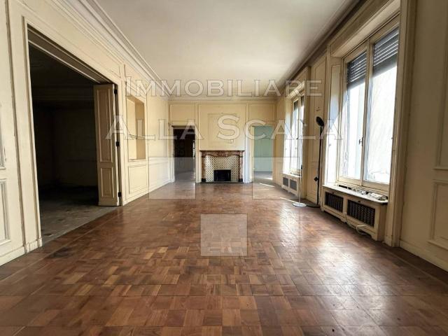 Vendesi appartamento a Milano piazza Eleonora Duse, Palestro