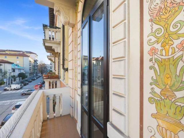 Vendesi appartamento a Milano, Plebisciti Susa