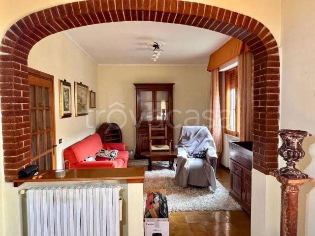 Vendesi appartamento a Montaione