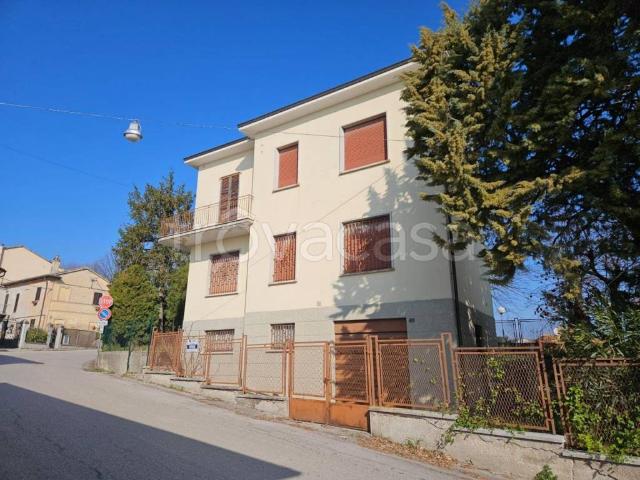 Vendesi appartamento a Monte Porzio via roma, 1