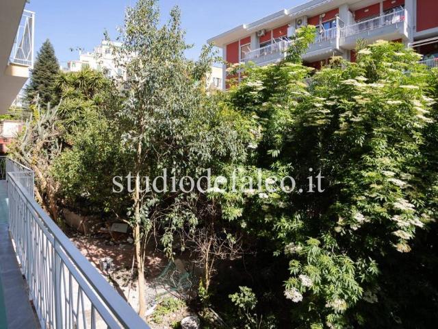 Vendesi appartamento a Napoli via Francesco Petrarca, Posillipo