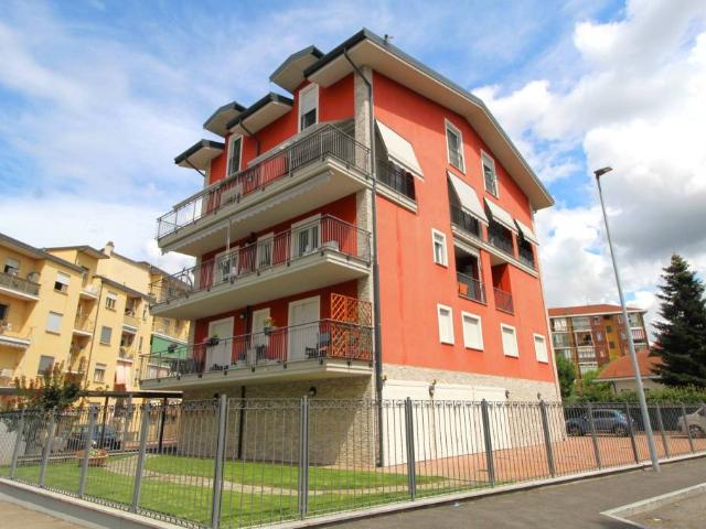 Vendesi appartamento a Nichelino via Silvio Pellico