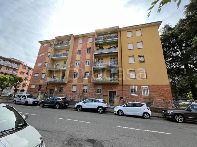 Vendesi appartamento a Bologna via Giuseppe di Vagno, 4, Barca