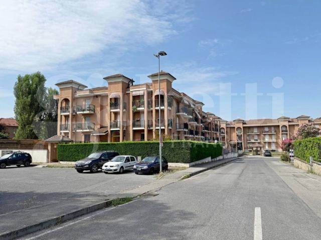 Vendesi appartamento a Bra via Mucci