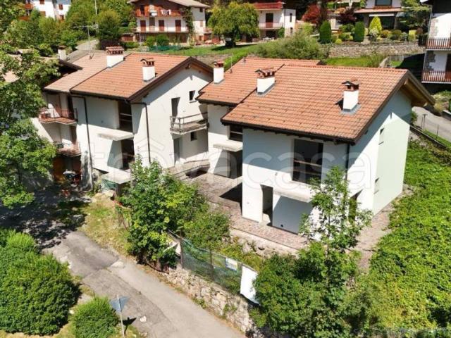 Vendesi appartamento a Bratto, Castione della Presolana