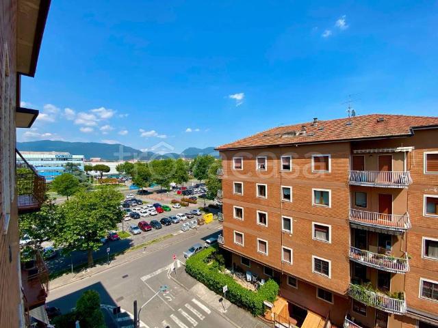 Vendesi appartamento a Brescia via Baldassarre Zamboni, Porta Milano