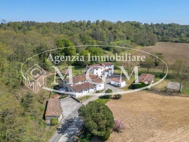 Vendesi appartamento a Calcinaia