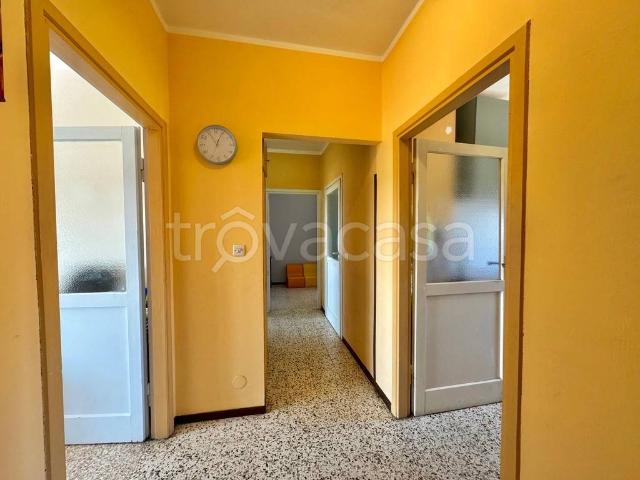 Vendesi appartamento a Candelo via Franco Bianco, 35