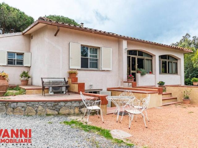 Vendesi appartamento a Casale Marittimo via Cecinese