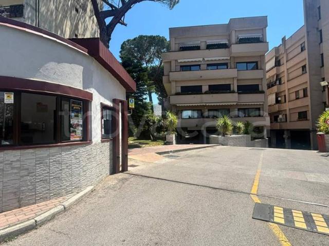 Vendesi appartamento a Caserta, Parco Cerasole