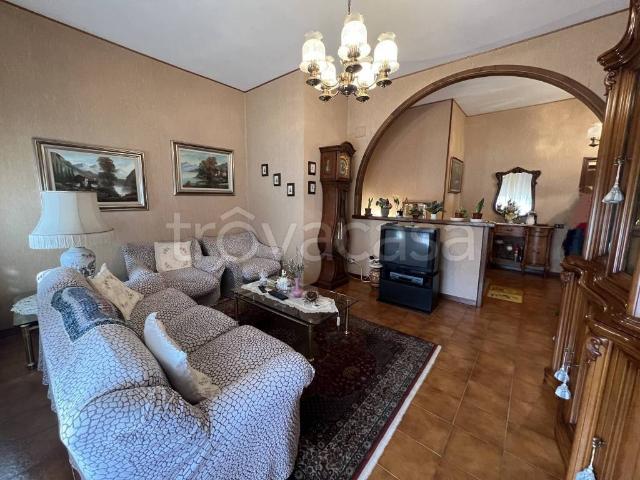 Vendesi appartamento a Castelfiorentino via Concetto Marchesi