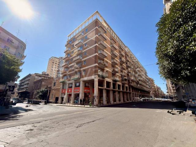 Vendesi appartamento a Catania, Corso Italia Europa
