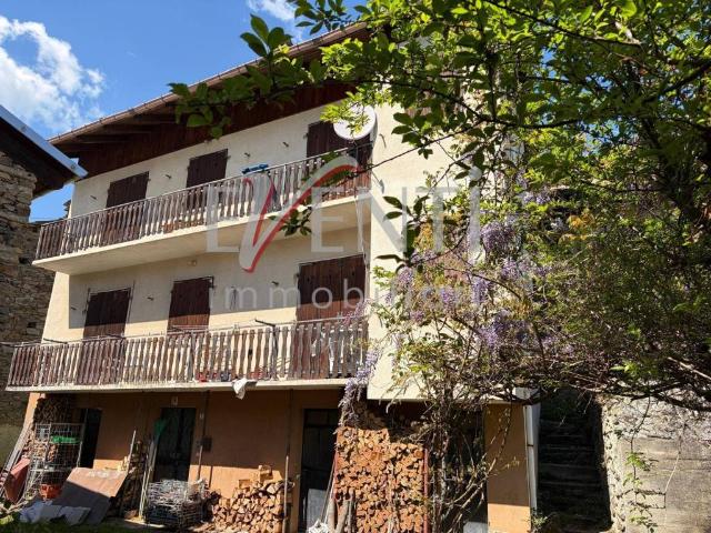 Vendesi casa indipendente a Clotti, Pramollo