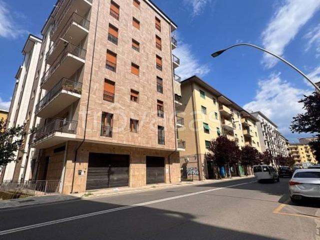 Vendesi appartamento a Cosenza via Benedetto Croce, 5, Stadio Città 2000