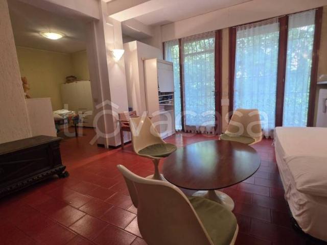 Vendesi appartamento a Desenzano del Garda, Desenzano del Garda