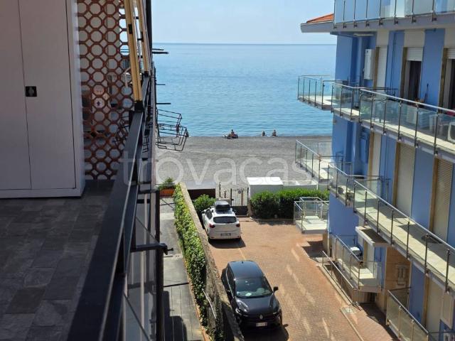 Vendesi appartamento a Diano Marina via Generale Ardoino, 38