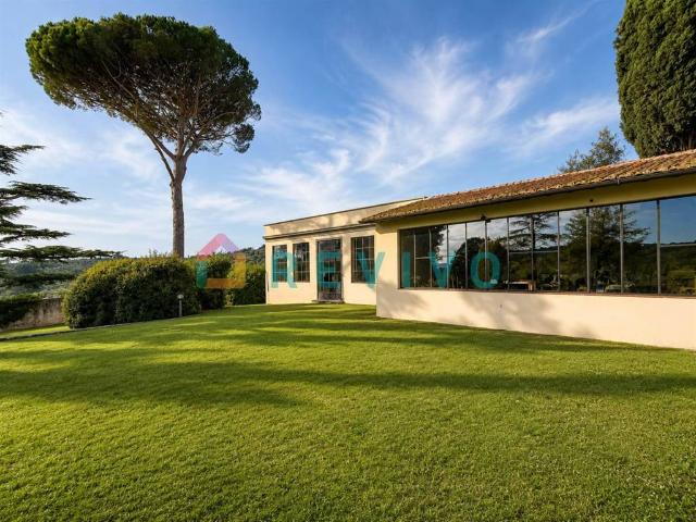 Vendesi appartamento a Fiesole