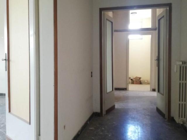 Vendesi appartamento a Firenze, Careggi