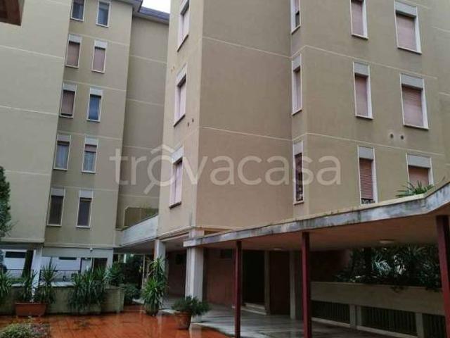 Vendesi appartamento a Firenze via delle Panche, 99, Careggi Rifredi Dalmazia