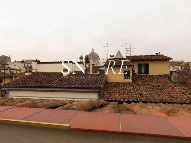 Vendesi appartamento a Firenze via Giuseppe Verdi, Sant'Ambrogio