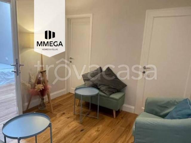 Vendesi appartamento a Firenze via San Zanobi, 31, San Marco SS Annunziata