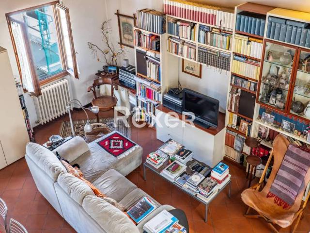 Vendesi appartamento a Firenze via San Gallo, 6, San Marco SS Annunziata