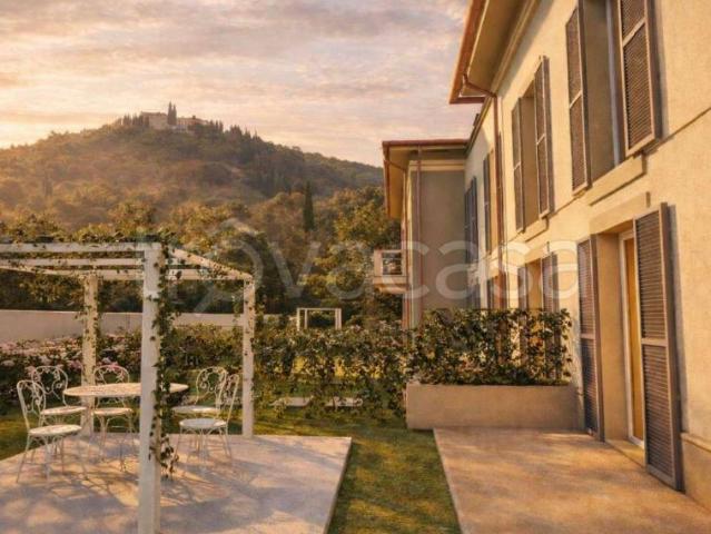 Vendesi appartamento a Firenze viale Raffaello Sanzio, Ponte alla Vittoria