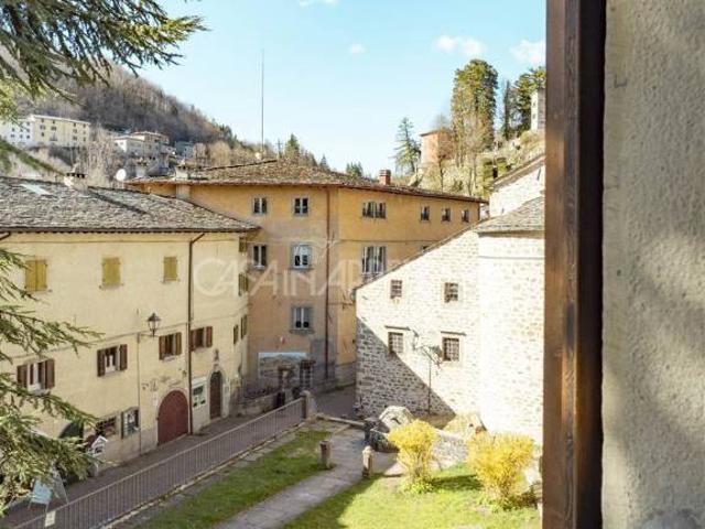 Vendesi appartamento a Fiumalbo