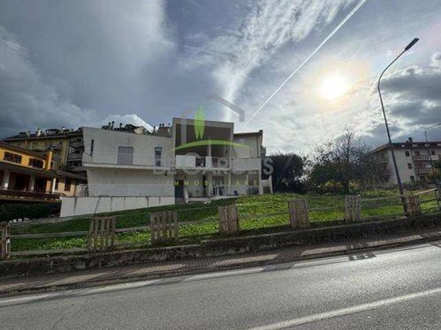 Vendesi appartamento a Folignano via Cuneo 36