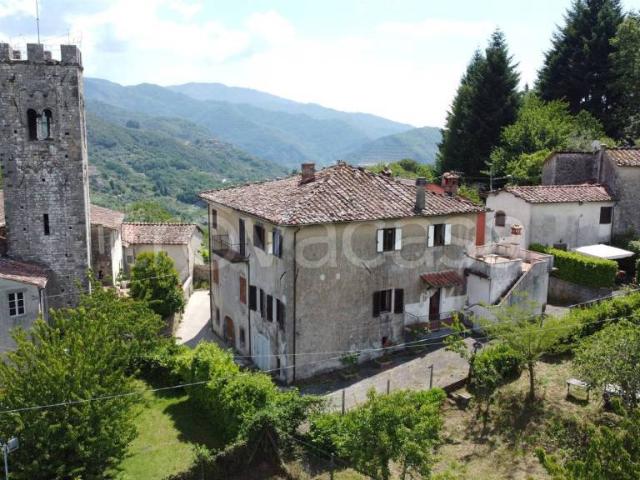 Vendesi appartamento a Fondagno, Pescaglia