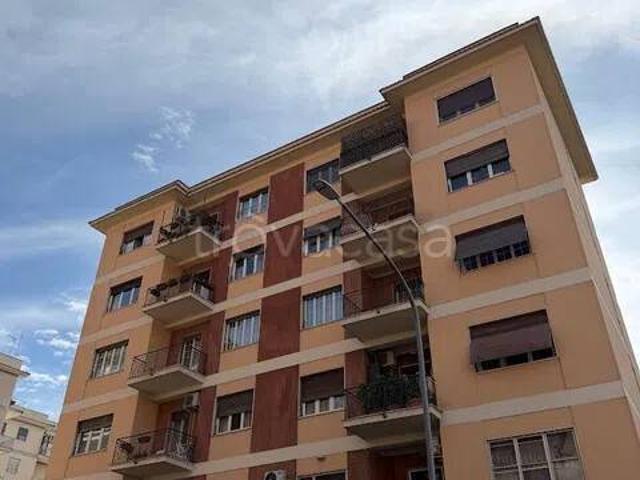 Vendesi appartamento a Frosinone via Firenze, Centro città