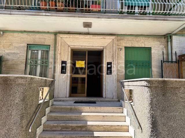 Vendesi appartamento a Genova via Cesare Cabella, 22D, Castelletto