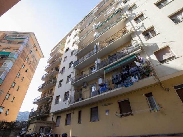 Vendesi appartamento a Genova via dei Platani, 21, Marassi