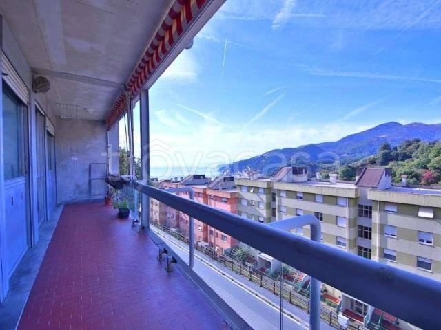 Vendesi appartamento a Genova via Piero Calmandrei, 61, Voltri