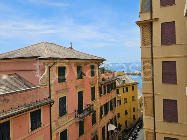 Vendesi appartamento a Genova via Redipuglia, 5, Quarto