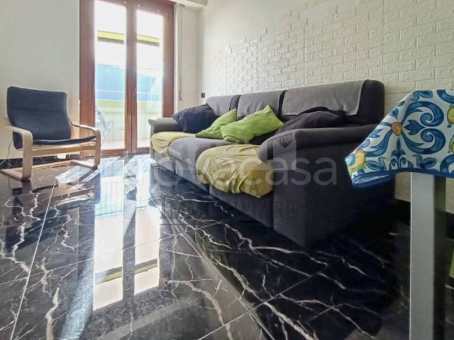 Vendesi appartamento a Genova, Borgoratti