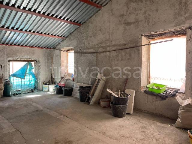 Vendesi appartamento a La Spezia via del Prione, Centro Storico