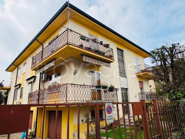 Vendesi appartamento a Legnago via Sicilia, 19
