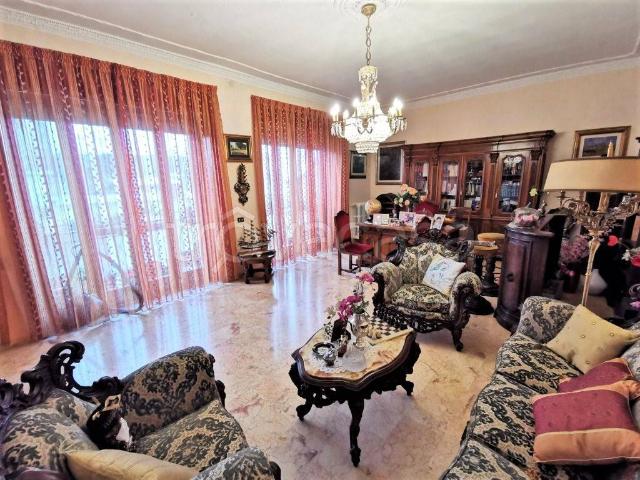 Vendesi appartamento a Lequile