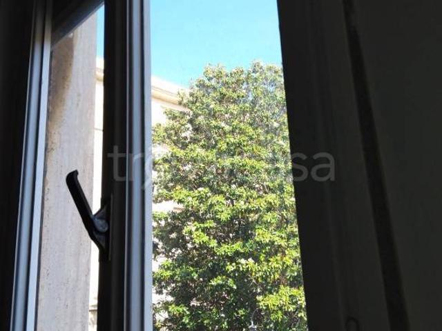 Vendesi appartamento a Livorno, Via Grande Piazza della Repubblica