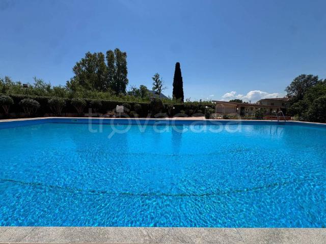 Vendesi appartamento a Palermo via Mondello, 3, Mondello Valdesi
