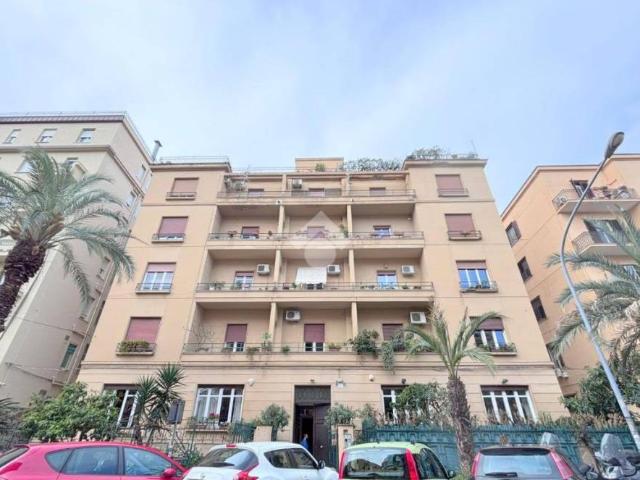 Vendesi appartamento a Palermo, Zisa