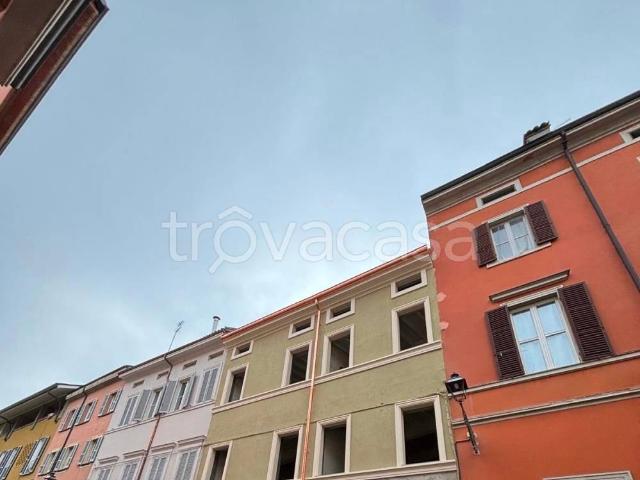 Vendesi appartamento a Parma, Centro Storico
