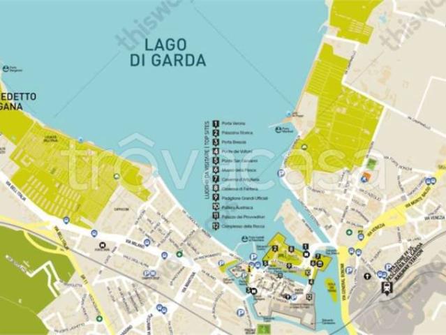 Vendesi appartamento a Peschiera del Garda
