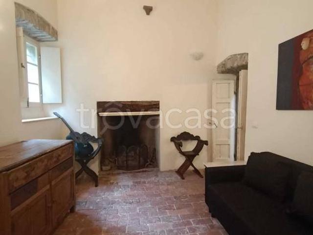 Vendesi appartamento a Pontremoli via Giuseppe Garibaldi
